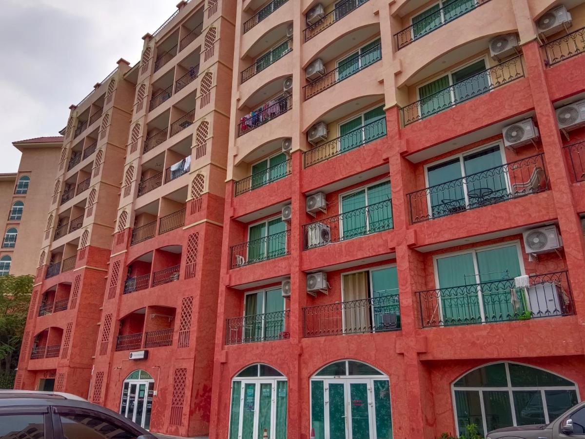 Seven Seas Condo Resort Beautiful Location Jomtien Beach Dış mekan fotoğraf