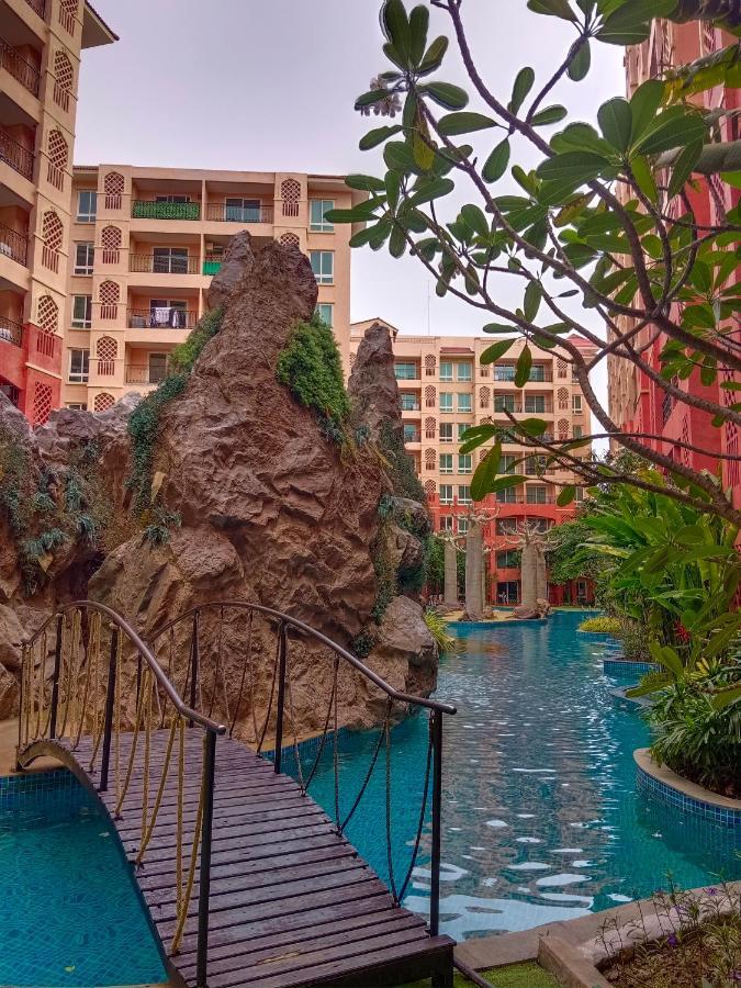 Seven Seas Condo Resort Beautiful Location Jomtien Beach Dış mekan fotoğraf