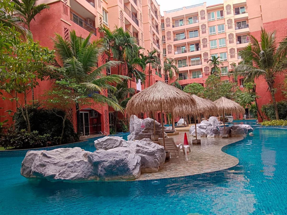 Seven Seas Condo Resort Beautiful Location Jomtien Beach Dış mekan fotoğraf