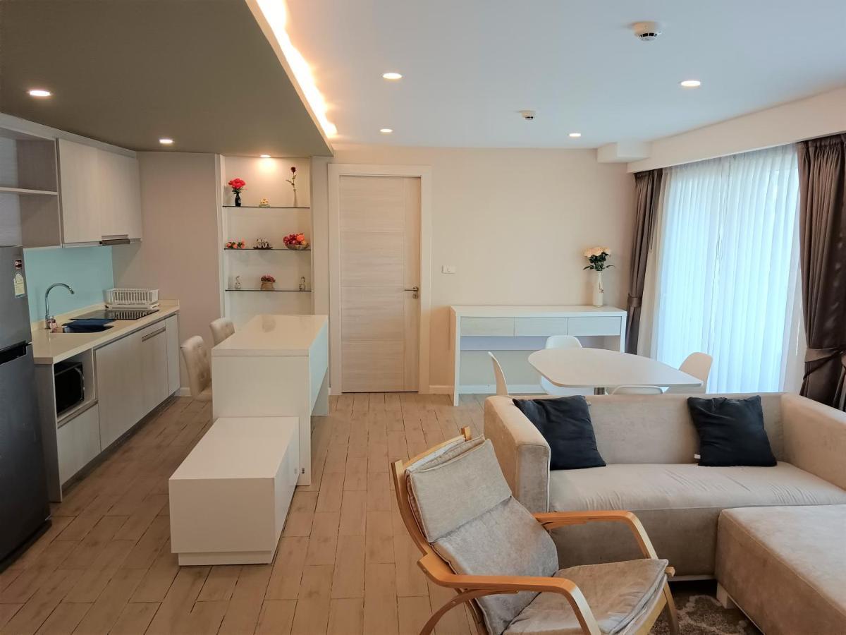 Seven Seas Condo Resort Beautiful Location Jomtien Beach Dış mekan fotoğraf