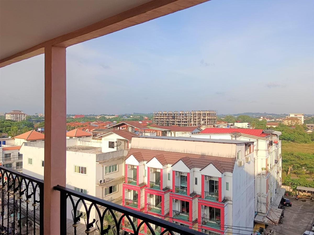 Seven Seas Condo Resort Beautiful Location Jomtien Beach Dış mekan fotoğraf