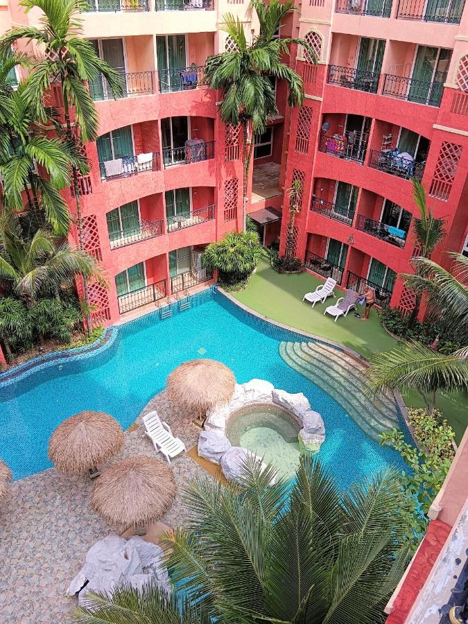 Seven Seas Condo Resort Beautiful Location Jomtien Beach Dış mekan fotoğraf