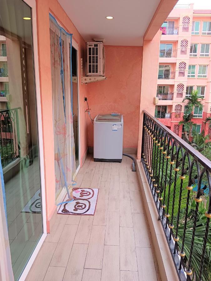 Seven Seas Condo Resort Beautiful Location Jomtien Beach Dış mekan fotoğraf